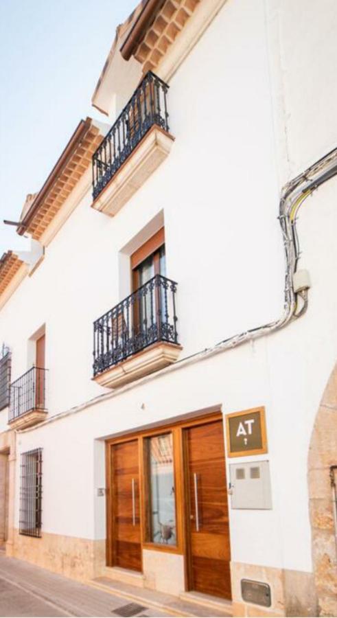 Apartamentos San Francisco - Centrico Mota Del Cuervo Eksteriør bilde